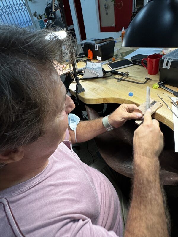 Clases trimestrales: Metal y Soldadura