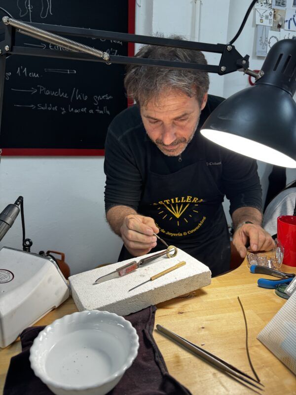 Clases trimestrales: Metal y Soldadura