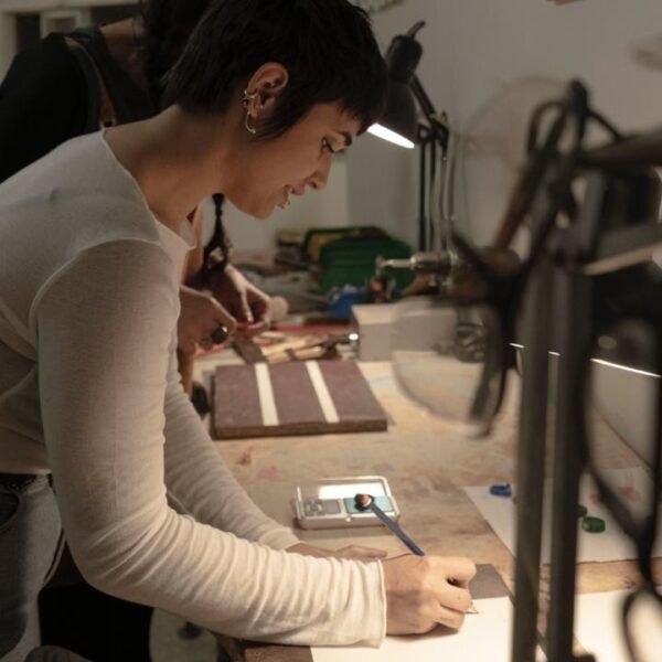 WhatsApp Image 2026-03-15 at 16.17.08 (2) Iniciación a la joyería: Talla de ceras