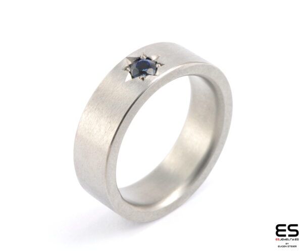 Titanium ring 2,5 mm Sapphire star setting Left ES Jewelry web Titanio - Joyería contemporánea artesanal