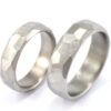 Wedding rings titanium facetted 2.0 mm left ESJewelry web 2 Titanio - Joyería contemporánea artesanal