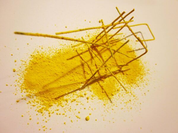 YellowPigment copia Color sobre metal
