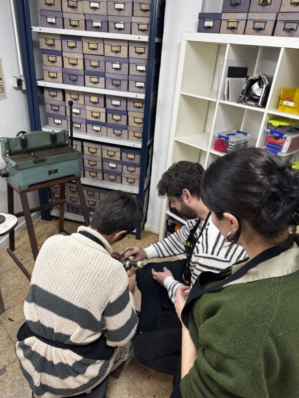 Clases trimestrales: Metal y Soldadura